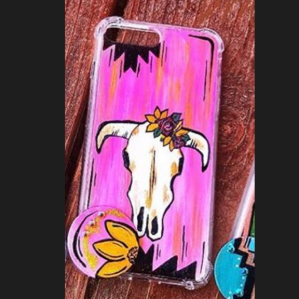 The war paints pop socket and phone case